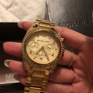 MK gold watch with crystals ✨